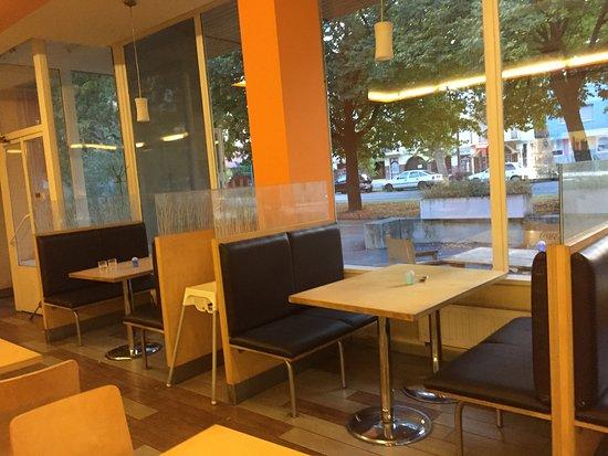 Snowball Bistro and Pizzeria